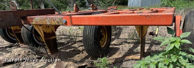 image for item NP9872 Sunflower  sweep plow
