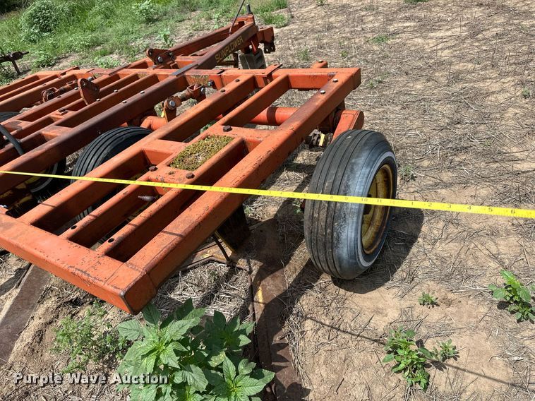 image for item NP9872 Sunflower  sweep plow