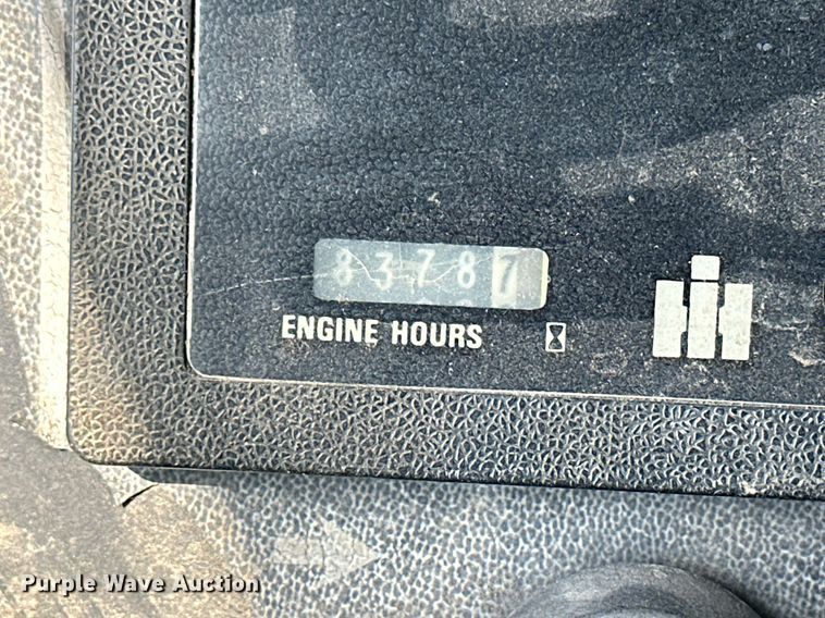 image for item NP9931 1978 International Harvester 1086  tractor