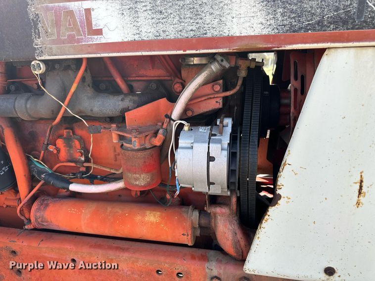 image for item NP9931 1978 International Harvester 1086  tractor