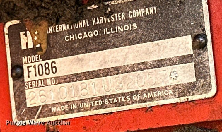 image for item NP9931 1978 International Harvester 1086  tractor