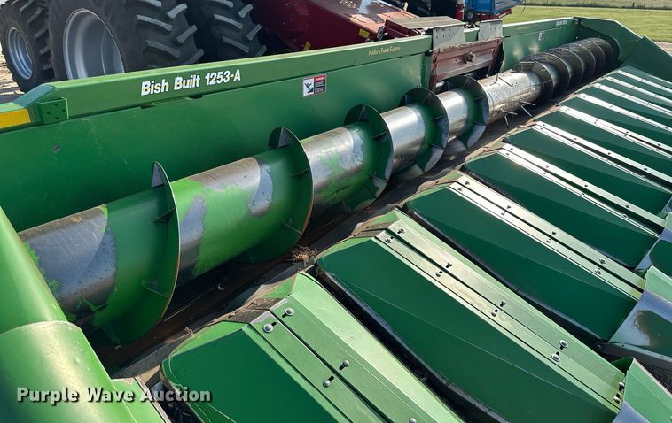 image for item NP9945 Bish Built John Deere 1253-A  all-crop head