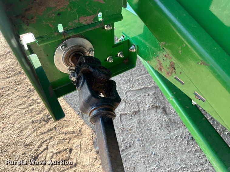 image for item NP9945 Bish Built John Deere 1253-A  all-crop head