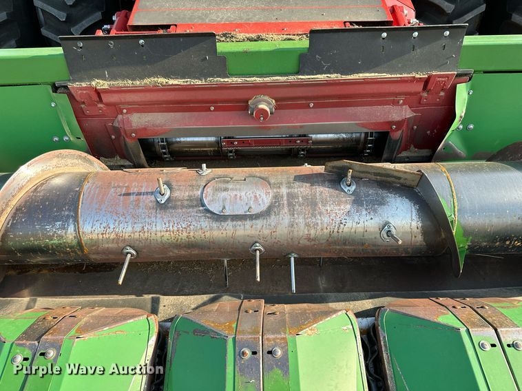 image for item NP9945 Bish Built John Deere 1253-A  all-crop head