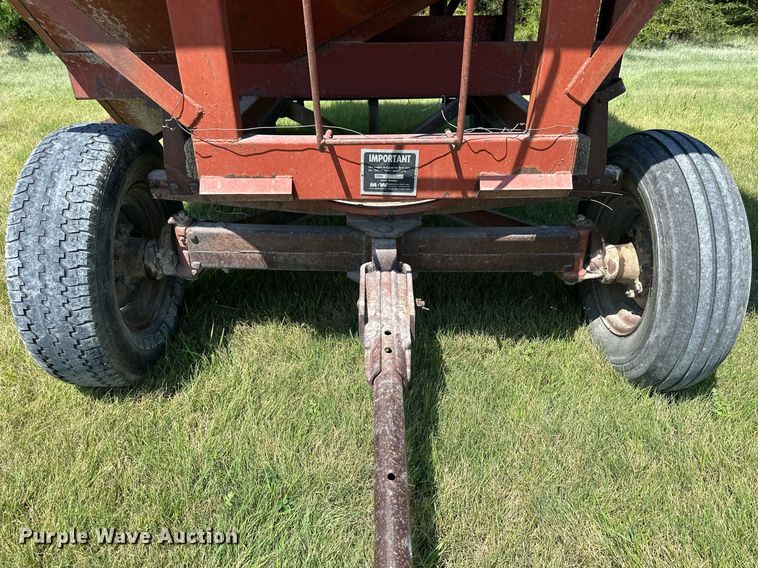 image for item NP9956 M&W Little Red Wagon  gravity wagon