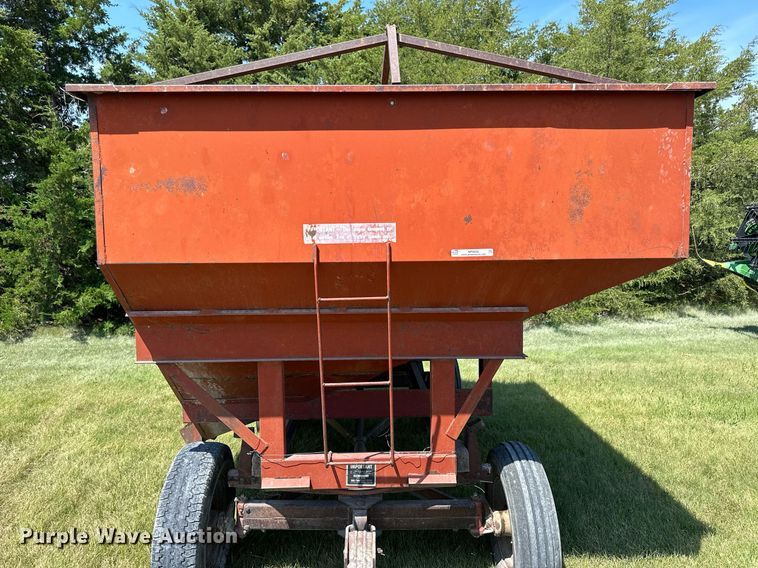 image for item NP9956 M&W Little Red Wagon  gravity wagon