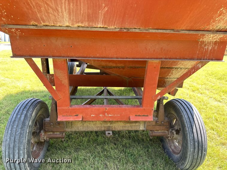 image for item NP9956 M&W Little Red Wagon  gravity wagon