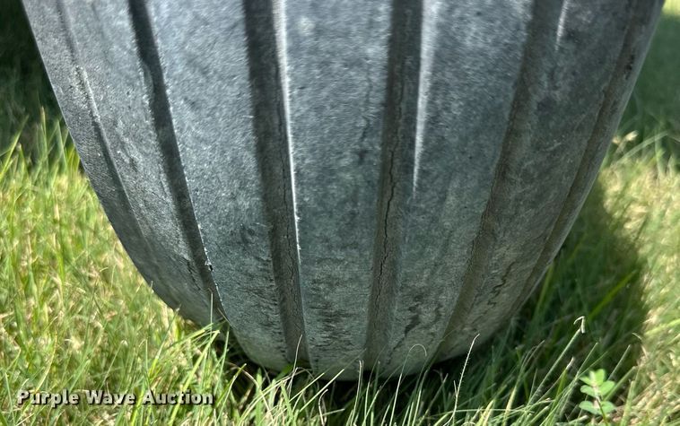 image for item NP9956 M&W Little Red Wagon  gravity wagon