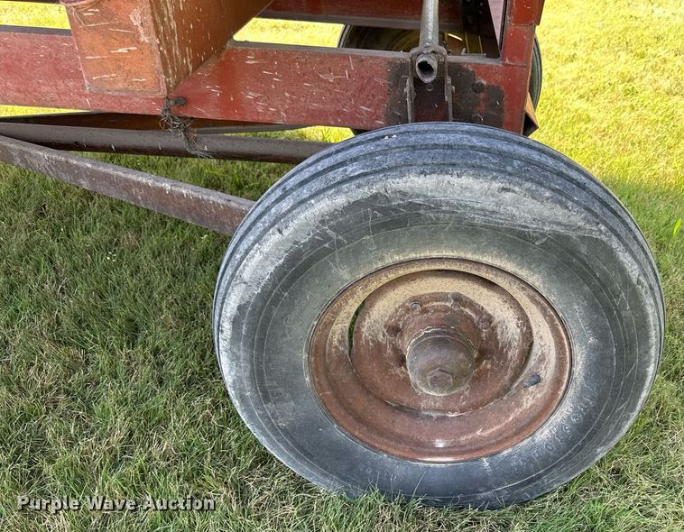 image for item NP9956 M&W Little Red Wagon  gravity wagon