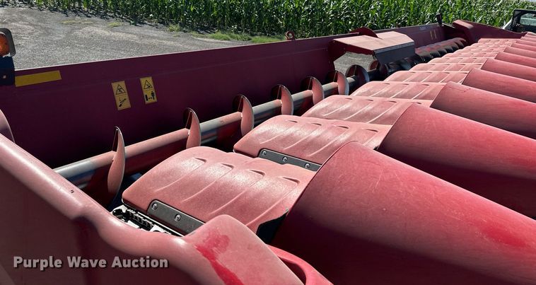 image for item NP9960 2015 Case IH 4412  corn head