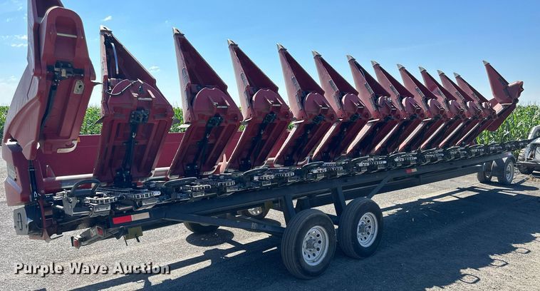 image for item NP9960 2015 Case IH 4412  corn head