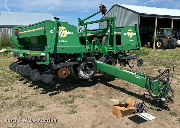 image for item NP9976 Great Plains 3S-3000  grain drill