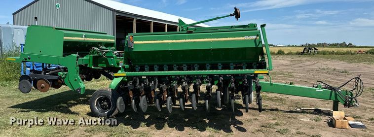 image for item NP9976 Great Plains 3S-3000  grain drill