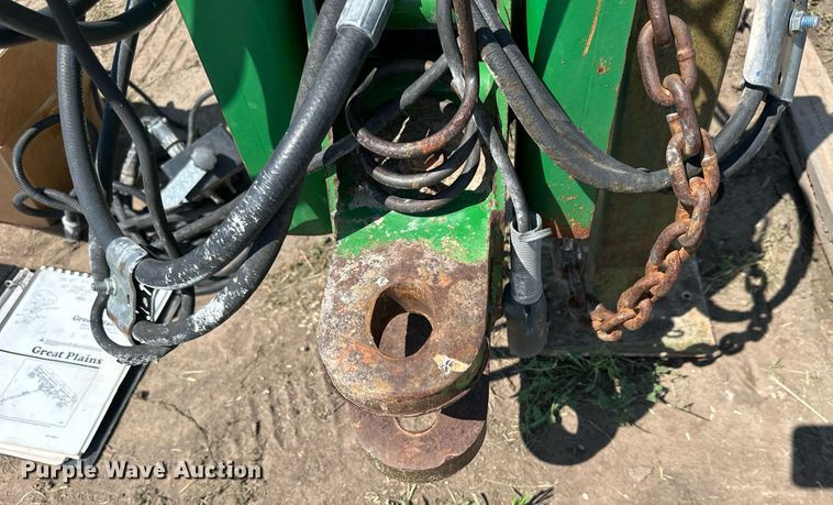 image for item NP9976 Great Plains 3S-3000  grain drill