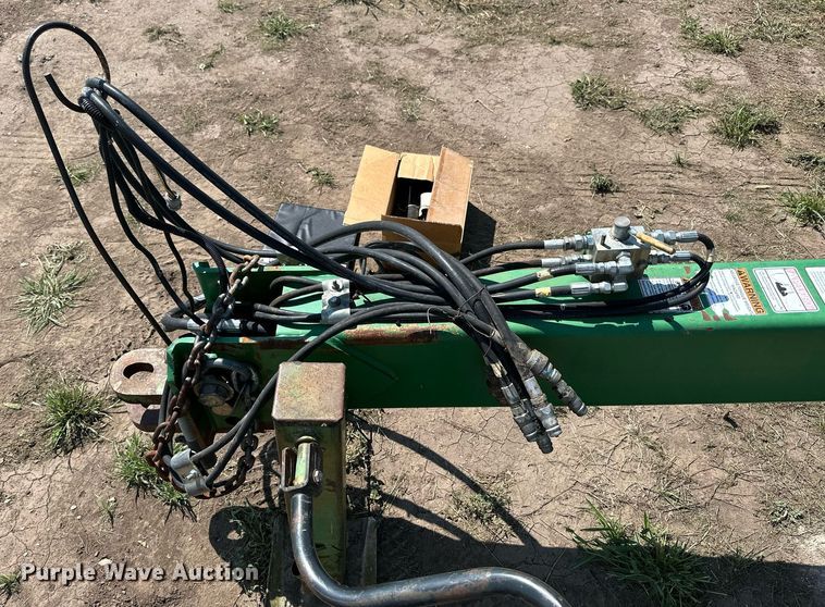 image for item NP9976 Great Plains 3S-3000  grain drill