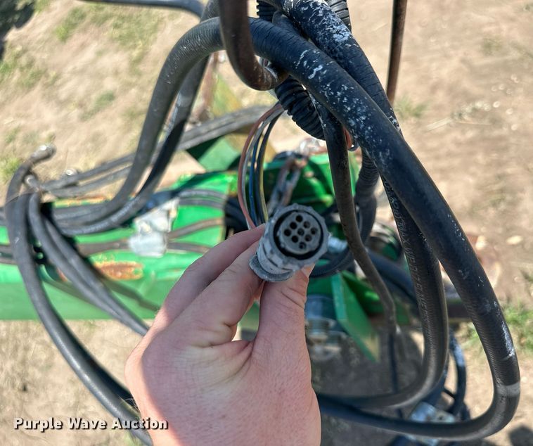 image for item NP9976 Great Plains 3S-3000  grain drill