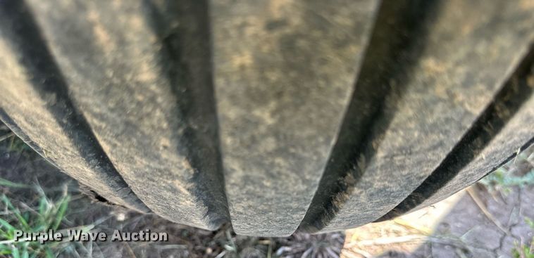 image for item NP9976 Great Plains 3S-3000  grain drill