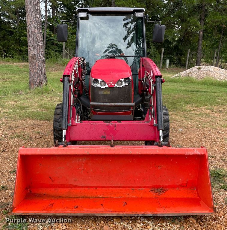 image for item NT9436 2011 Massey Ferguson 1648  MFWD tractor