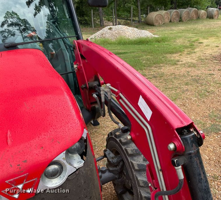 image for item NT9436 2011 Massey Ferguson 1648  MFWD tractor