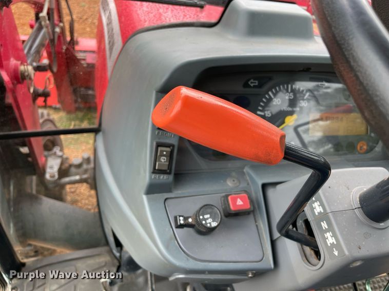 image for item NT9436 2011 Massey Ferguson 1648  MFWD tractor