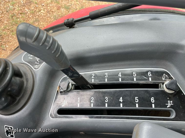 image for item NT9436 2011 Massey Ferguson 1648  MFWD tractor