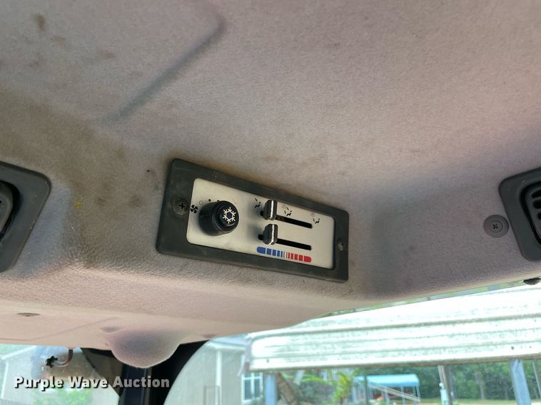 image for item NT9436 2011 Massey Ferguson 1648  MFWD tractor