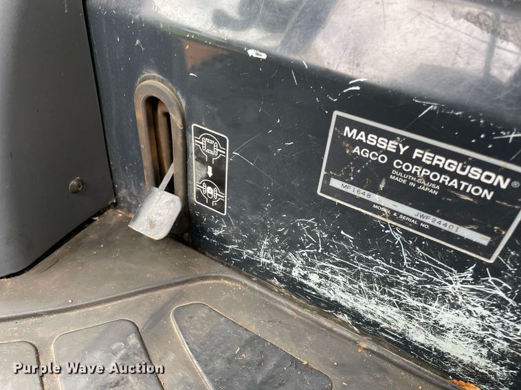 image for item NT9436 2011 Massey Ferguson 1648  MFWD tractor