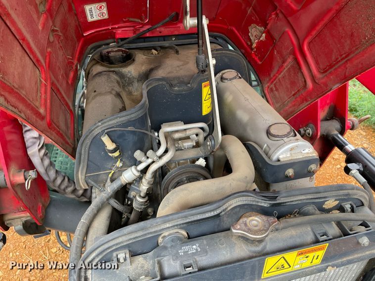 image for item NT9436 2011 Massey Ferguson 1648  MFWD tractor