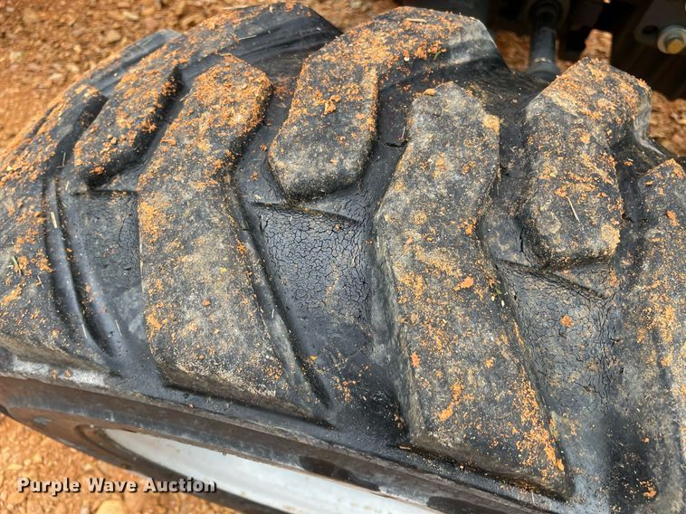 image for item NT9436 2011 Massey Ferguson 1648  MFWD tractor