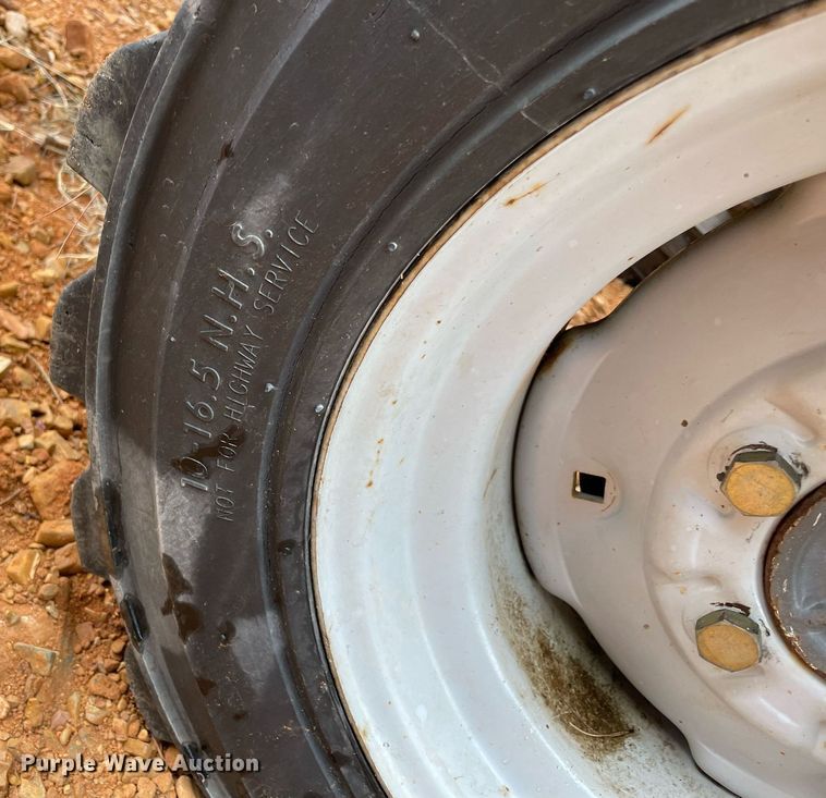 image for item NT9436 2011 Massey Ferguson 1648  MFWD tractor