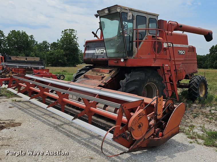 image for item NT9800 Massey Ferguson 760  combine