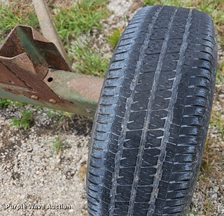 image for item NT9800 Massey Ferguson 760  combine