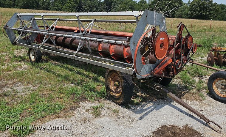 image for item NT9803 Massey  Ferguson  pickup head