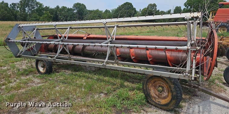 image for item NT9803 Massey  Ferguson  pickup head