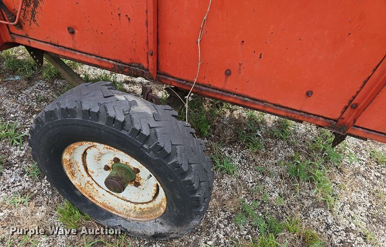 image for item NT9803 Massey  Ferguson  pickup head