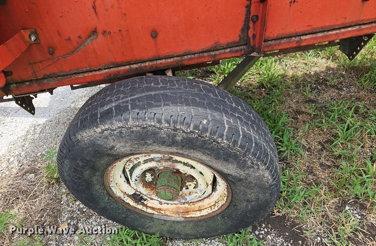 image for item NT9803 Massey  Ferguson  pickup head