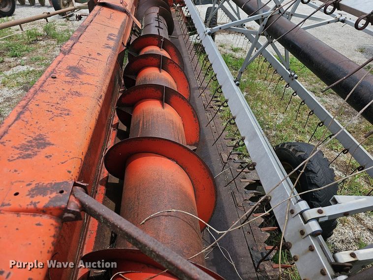 image for item NT9803 Massey  Ferguson  pickup head