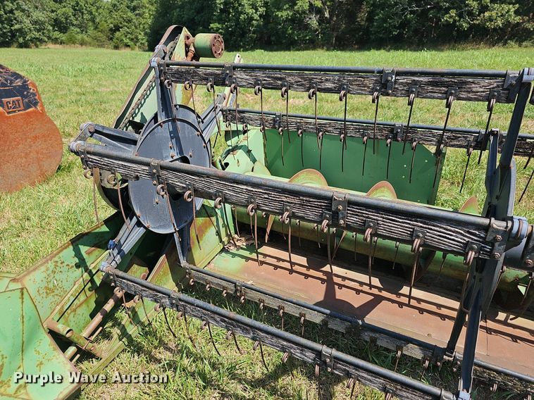 image for item NT9867 John Deere 215  rigid head