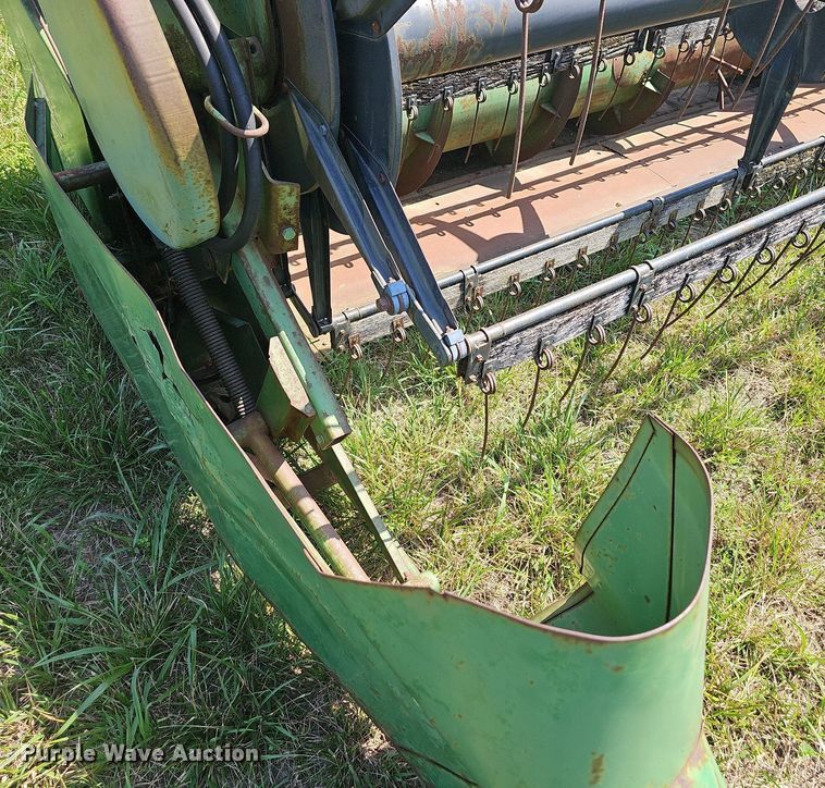 image for item NT9867 John Deere 215  rigid head