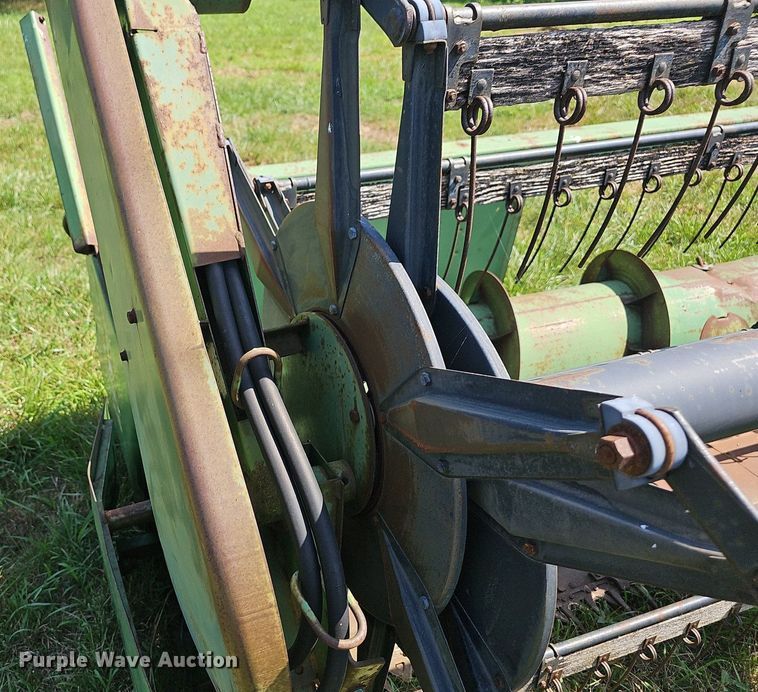 image for item NT9867 John Deere 215  rigid head