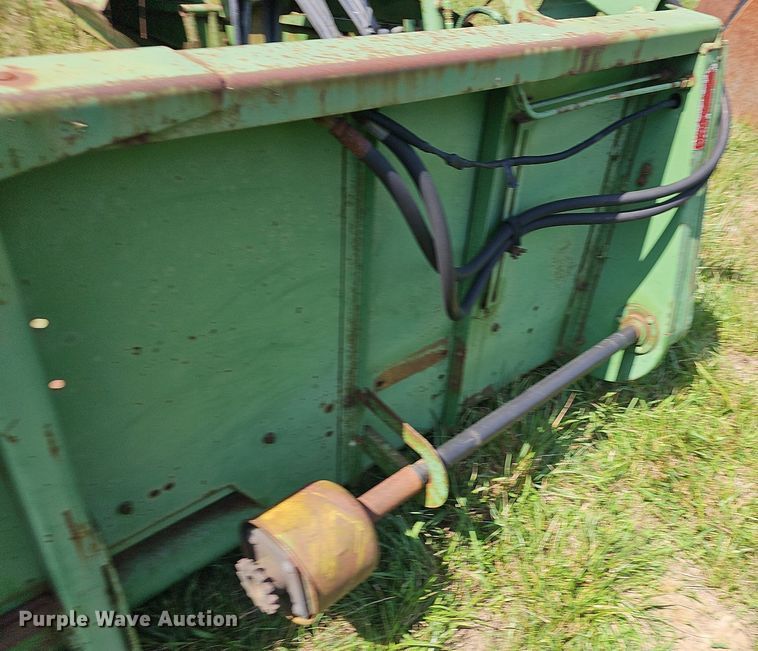 image for item NT9867 John Deere 215  rigid head