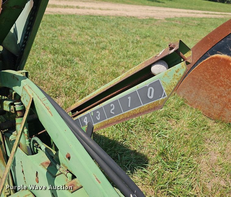 image for item NT9867 John Deere 215  rigid head