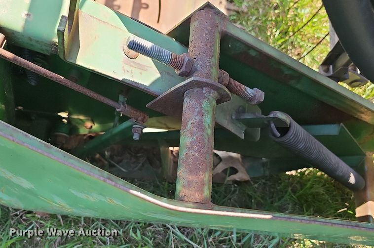 image for item NT9867 John Deere 215  rigid head