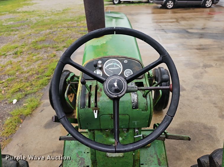 image for item NT9902 1962 John Deere 3010  tractor