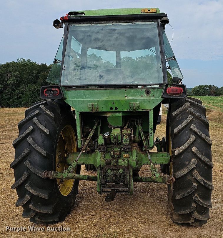 image for item NT9910 1974 John Deere 4230  tractor
