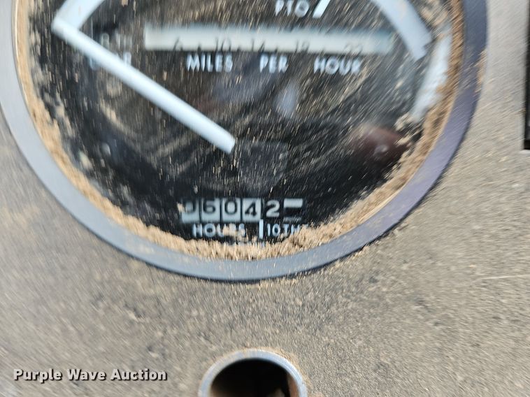 image for item NT9910 1974 John Deere 4230  tractor