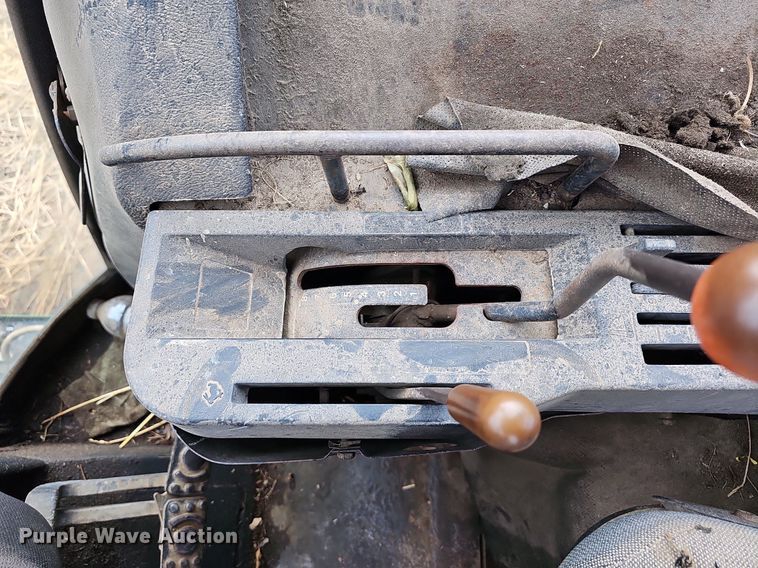 image for item NT9910 1974 John Deere 4230  tractor