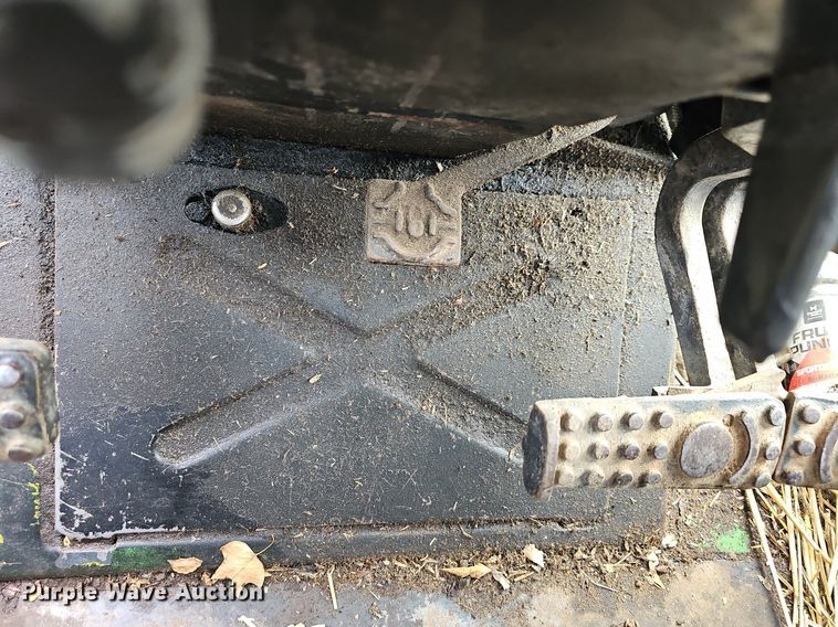 image for item NT9910 1974 John Deere 4230  tractor