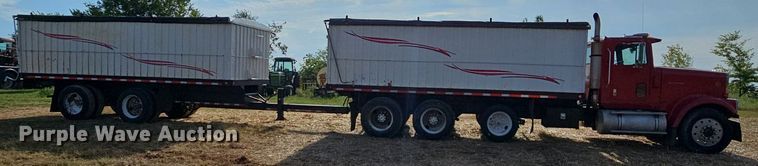 image for item NT9912 1988 International F9370  grain truck with trailer