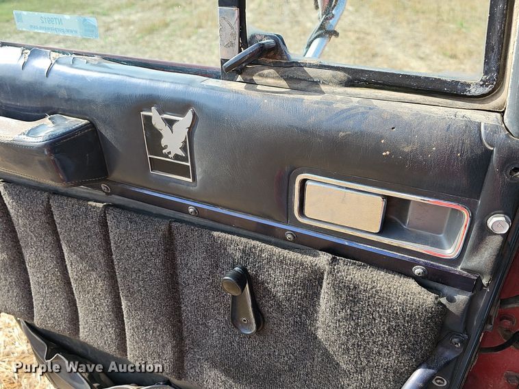 image for item NT9912 1988 International F9370  grain truck with trailer